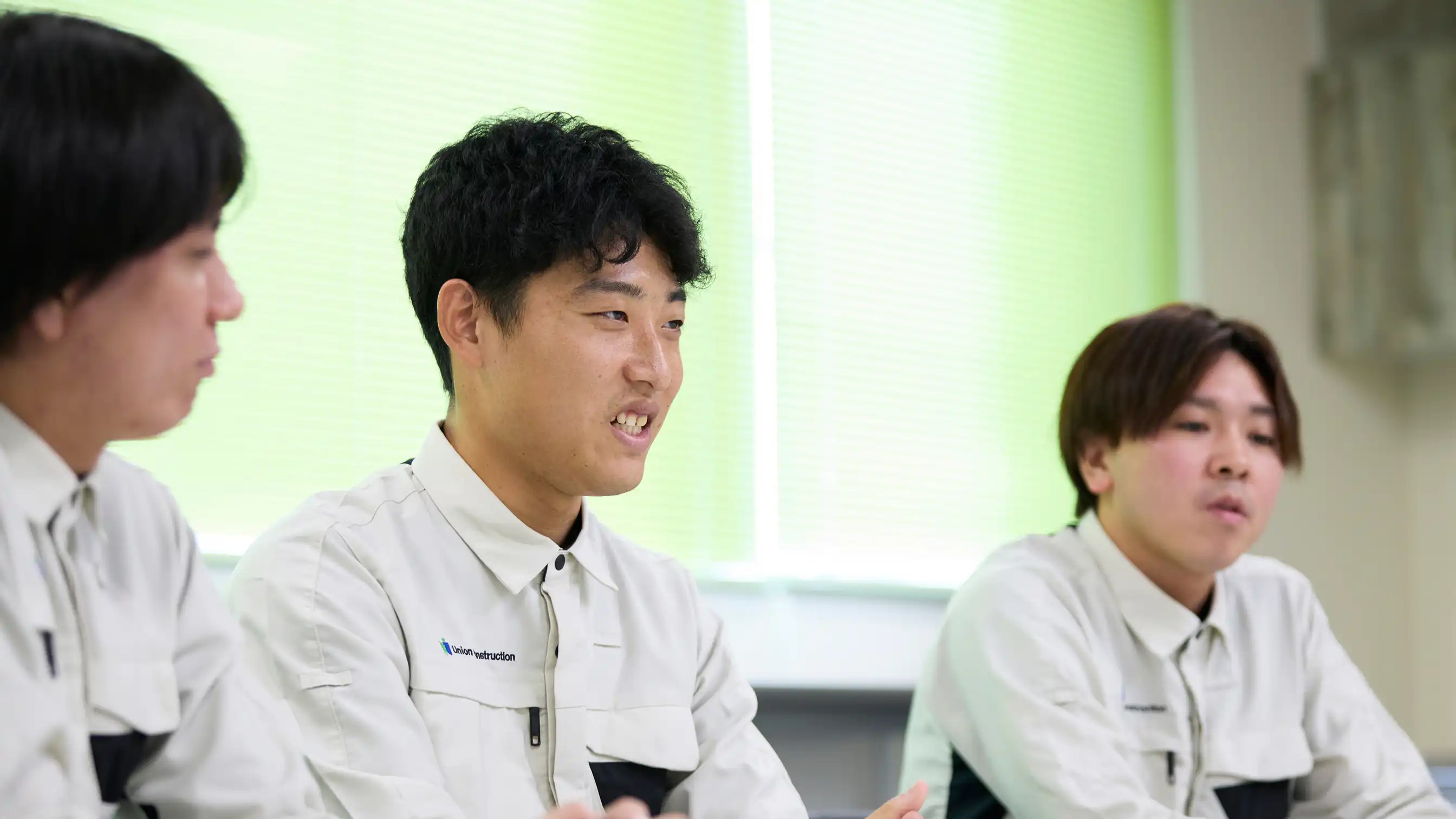 社員さんが話している様子