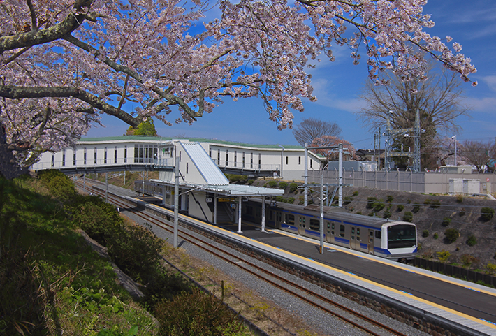 駅舎及び橋上駅舎の新築