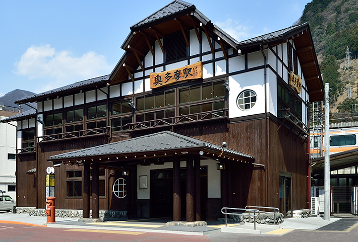 駅舎リニューアル工事